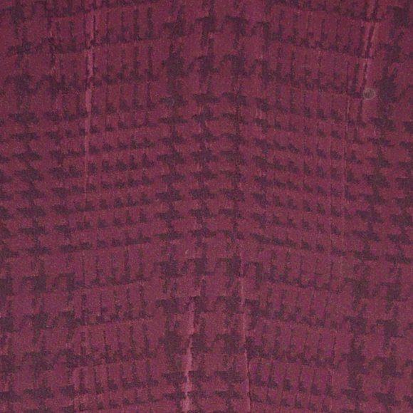 Luxurious Pomegranate Red Houndstooth Velvet Burnout Midi Shift Dress - Picture 7 of 9